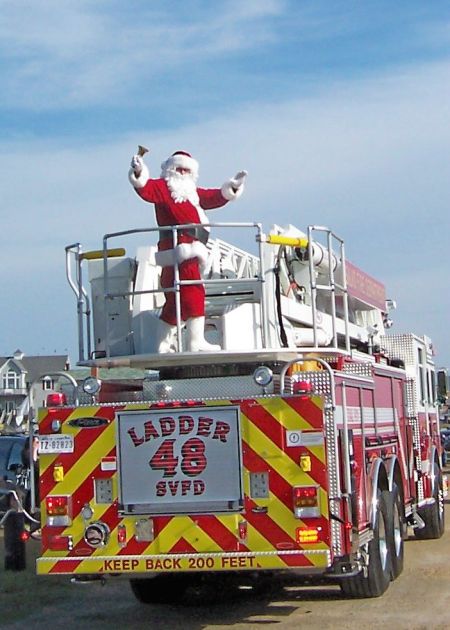 Chicamacomico Life-Saving Station, Santa Visits Chicamacomico