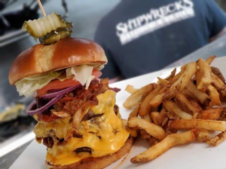 Shipwrecks Taphouse & Grill, The Plank Burger