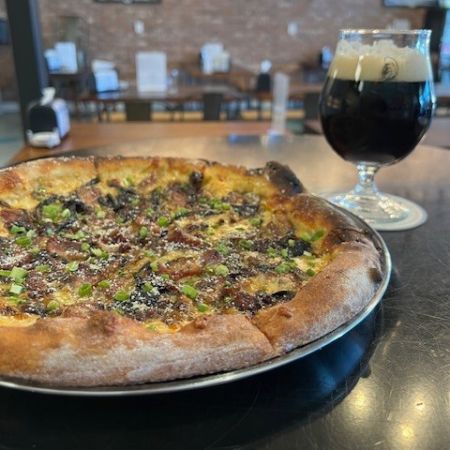 Whalehead Brewery, Pizza 8"
