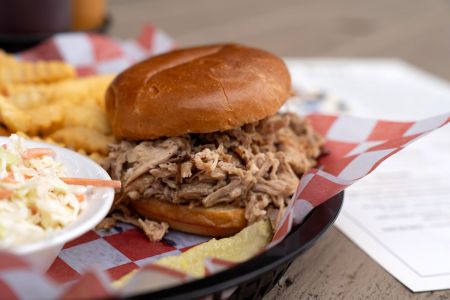 Duck Deli, Pulled Pork Sandwich