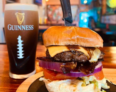 McGrath's Burger Shack, Bacon Cheese Burger