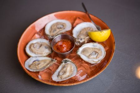 Two Roads Tavern, Raw Oysters