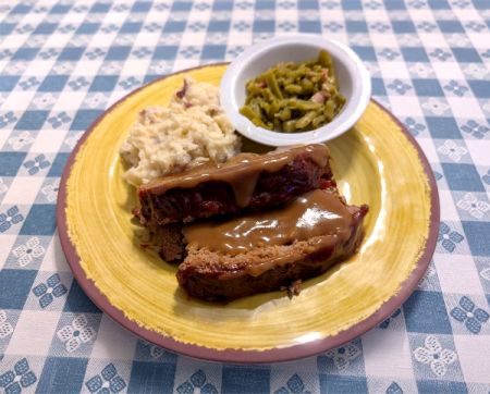 Jolly Roger Restaurant, Meatloaf