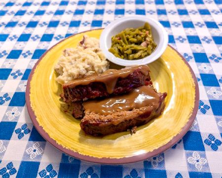 Jolly Roger Restaurant, Meatloaf