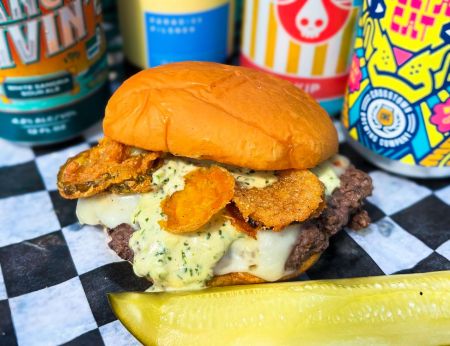 Jack Brown's Beer & Burger Joint, Pickolas Cage