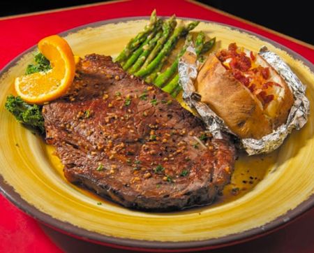 Jolly Roger Restaurant, Blackened Prime Rib