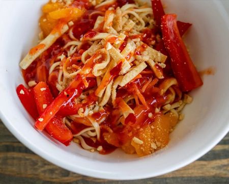 Rundown Cafe, Sesame Noodle Bowl