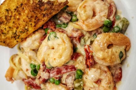 Rusty's Surf & Turf Restaurant, Shrimp Linguine