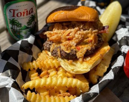 Jack Brown's Beer & Burger Joint, When In Roam