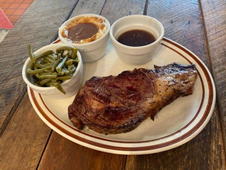 Simply Southern Kitchen, Prime Rib Dinner Friday