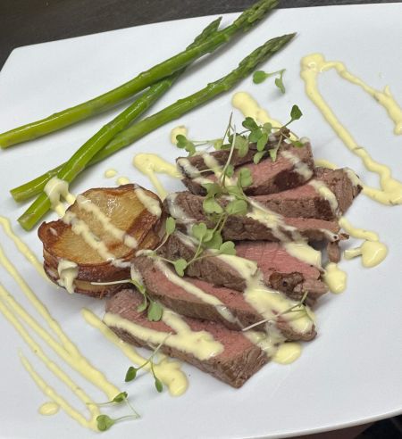 Basnight’s Lone Cedar Cafe, Tapas Night
