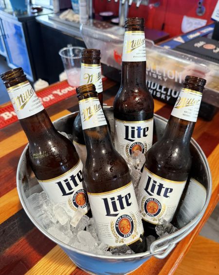 Uncle Ike's Sandbar & Grill, Sunday Football Beer Buckets