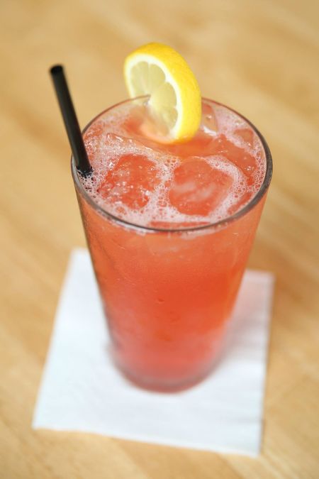 Stripers Bar & Grille Manteo, Signature Cocktails Special