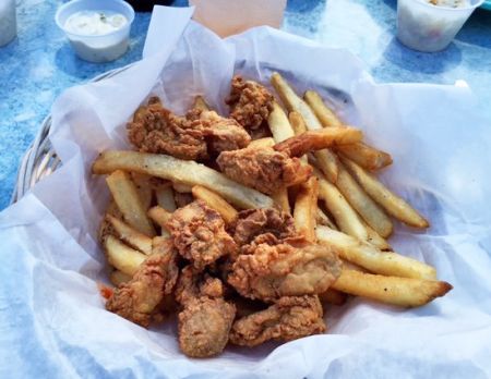 Fishbones Raw Bar and Restaurant, $8 Lunch Specials