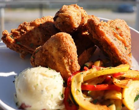 Rundown Cafe, Fried Chicken Monday