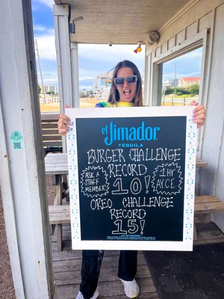 Jack Brown's Beer & Burger Joint, Fried Oreo and Burger Eating Challenge