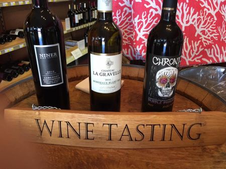 Outer Banks Olive Oil Co., Wine Tastings in Nags Head
