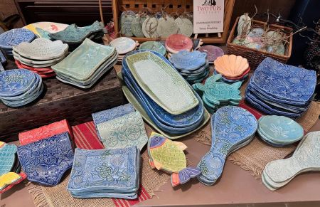 Absolutely Outer Banks, Two Pups Pottery