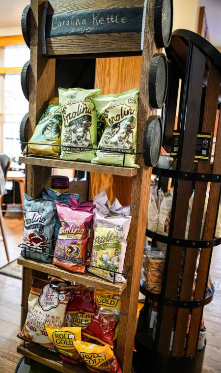 Old Tom's Beer, Wine & Provisions, Carolina Kettle Chips