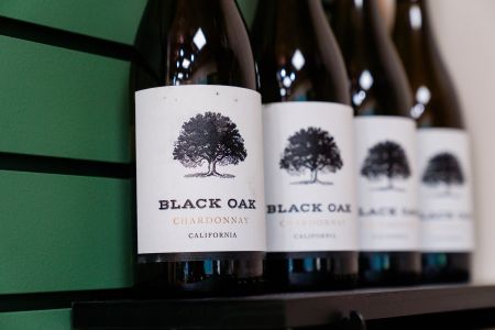 Marsh Fox Market, Wine & Beverages