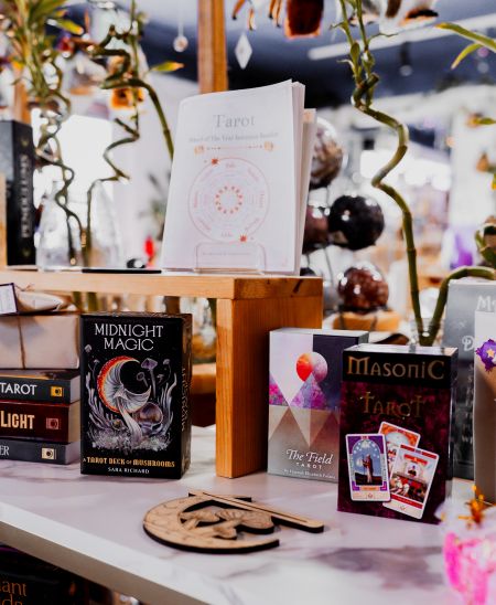 Traveler's Moon, Tarot Decks