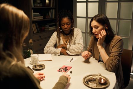 Bianca's Outer Banks Psychic Readings, Fall Group Readings Discount - 5% Off for Groups of 5 Or More