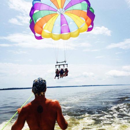 Corolla & Duck Parasail, Triple Parasail Lift