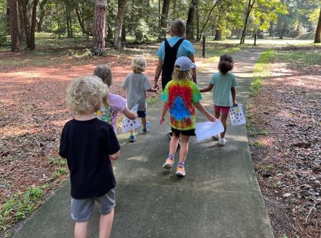 Elizabethan Gardens, Camp Discovery