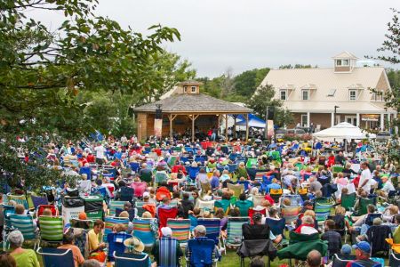 Duck Town Park, Concerts on the Green