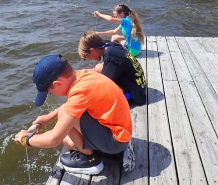 North Carolina Aquarium on Roanoke Island, Let's Go Crabbing!