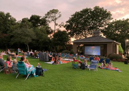 Duck Town Park, Movies on the Green