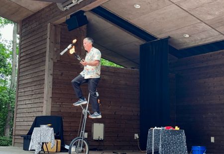 Duck Town Park, Variety Shows