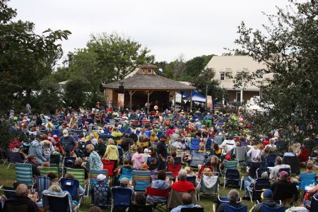 Duck Town Park, Concerts on the Green