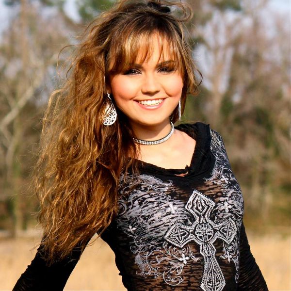 Celeste Kellogg Duo | TRiO Restaurant & Market | Outer