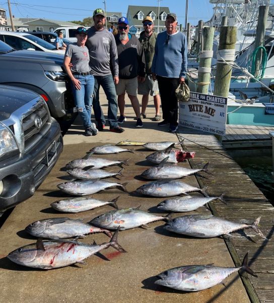 Tuna and more tuna with a bonus dolphin | Bite Me Sportfishing Charters ...