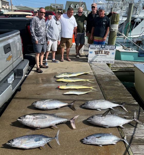 Mixed Bag Tunas and Dolphins Bite Me Sportfishing Charters Outer